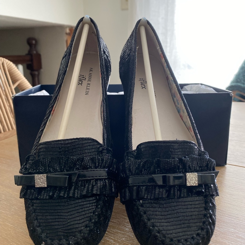 Anne Klein iFlex Flats